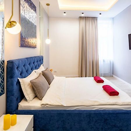 Two Bedroom Lviv Ngoại thất bức ảnh