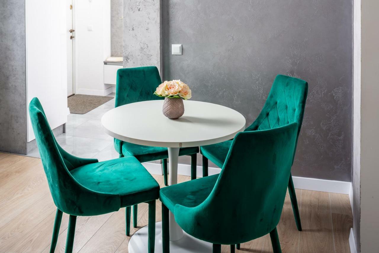 Two Bedroom Lviv Ngoại thất bức ảnh